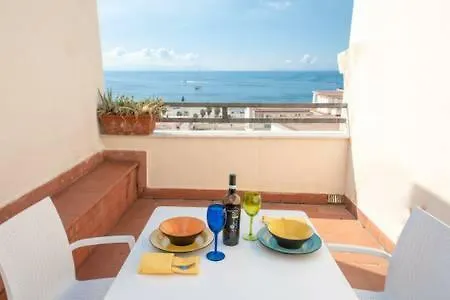 Couette-café Le Terrazze A Mergellina 2*