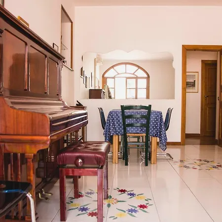 Le Terrazze A Mergellina 2* Naples