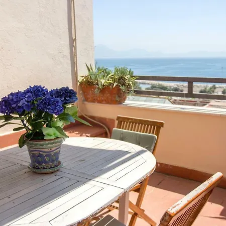 Couette-café Le Terrazze A Mergellina 2*