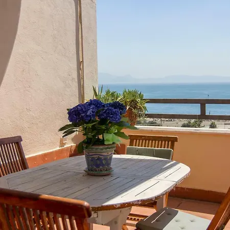 Couette-café Le Terrazze A Mergellina Naples